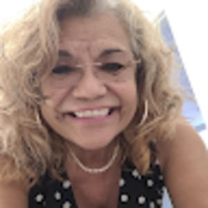 Meet your Posher, Maria